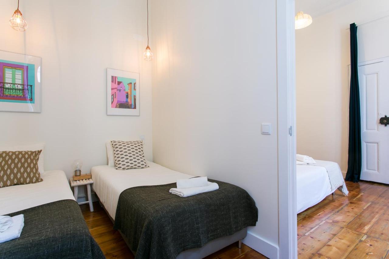 Appartement Downtown Correeiros *